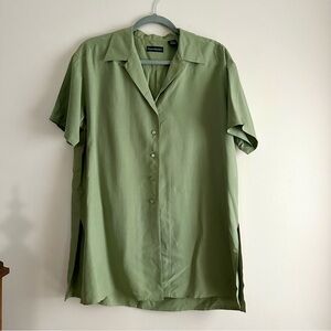 Banana Republic Olive Green Short Sleeve Button-Down Shirt